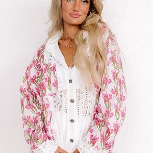 New POL White and Pink Floral Button Down Shirt Medium